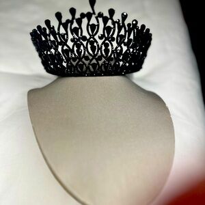 Black sparkle tiara